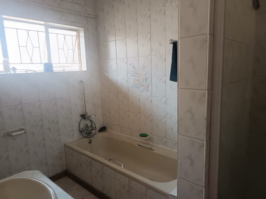3 Bedroom Property for Sale in Royldene Northern Cape